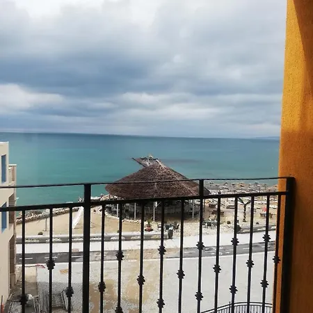 Supreme * Balchik