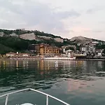 Apartment Supreme Balchik