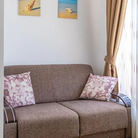 Apartment Supreme Balchik