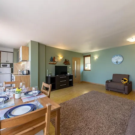 Supreme Apartment Balchik