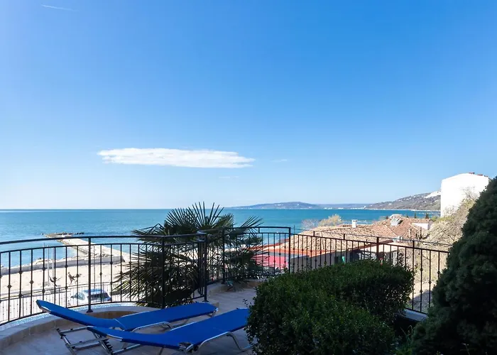 Apartment Supreme Balchik